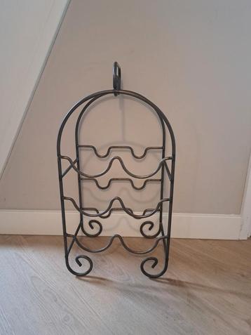 Wijnrekje beschikbaar voor biedingen