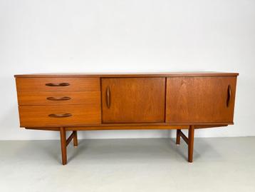Vintage dressoir Avalon beschikbaar voor biedingen