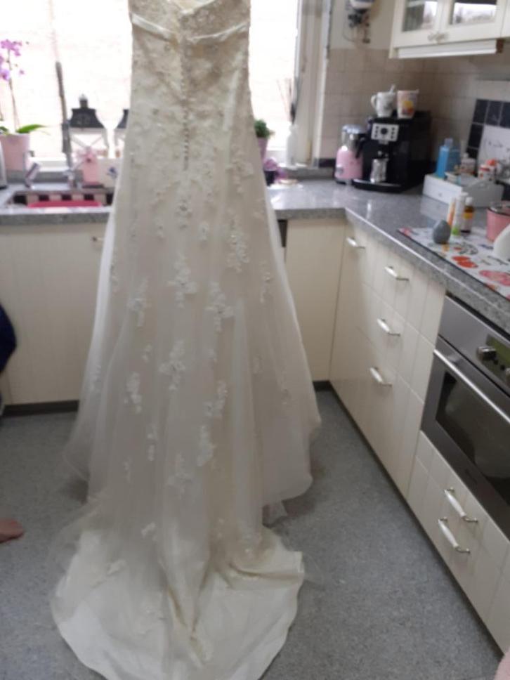 Bruidsjurk mt 36 ivoorkleurig, Kleding | Dames, Trouwkleding en Trouwaccessoires, Zo goed als nieuw, Trouwjurk, Overige kleuren