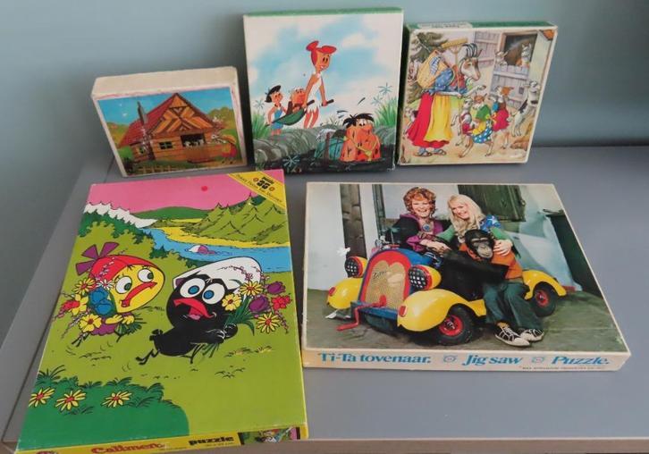 Diversen puzzels o.a. Tita tovenaar, Calimero Flintstones, Verzamelen, Retro, Overige typen, Ophalen of Verzenden