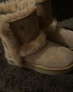 Warmbat laarzen, Hoge laarzen, Beige, Ophalen of Verzenden, Zo goed als nieuw