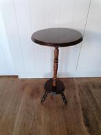 Antiek wijntafeltje, Huis en Inrichting, Tafels | Bijzettafels, Ophalen, Minder dan 55 cm, Rond, Zo goed als nieuw