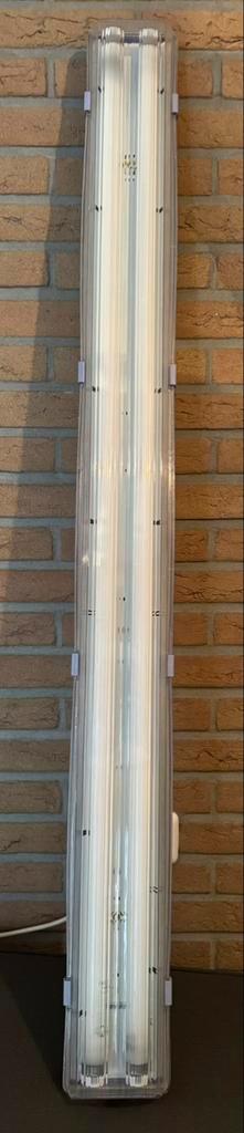 TL lichtbak armatuur 120cm  IP65 beschikbaar voor biedingen