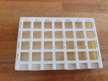 Medicijndoos, medicijnbox, medicijncassette  beschikbaar voor biedingen