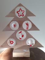 Houten kerstboompje met gehaakte figuurtjes, 42 cm hoog., Ophalen of Verzenden, Nieuw