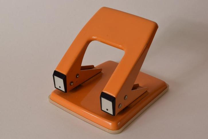 Retro vintage 2-gaats CARL Punch Japan No. 70 perforator, Antiek en Kunst, Antiek | Kantoor en Zakelijk, Ophalen of Verzenden