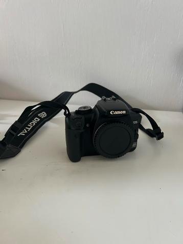 Canon EOS 400D Spiegelreflexcamera+ lens 18-55 en tas beschikbaar voor biedingen