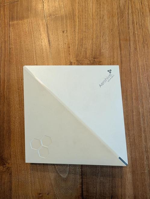 2x Aerohive Networks AP122 Access Points, Computers en Software, Accesspoints, Zo goed als nieuw, Ophalen of Verzenden