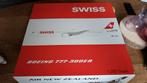 JFox / Inflight200 Swiss 777-300ER 1:200, Ophalen, Zo goed als nieuw, Schaalmodel