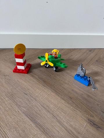 Heel goed groen klein vliegtuig Lego Duplo set 10808 spelen beschikbaar voor biedingen