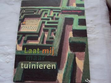 Laat mij maar tuinieren beschikbaar voor biedingen