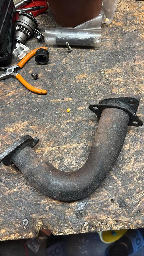 125cc uitlaat bocht, Fietsen en Brommers, Brommers | Tuning en Styling, Zo goed als nieuw, Ophalen of Verzenden
