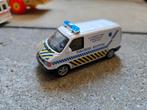 Volkswagen T4 Paramedic Response 1/43, Hobby en Vrije tijd, Modelauto's | 1:43, Ophalen of Verzenden, Zo goed als nieuw, Auto