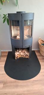 Mooie halfronde houtkachel + vloerplaat, Huis en Inrichting, Kachels, Ophalen, Zo goed als nieuw, Hout, Houtkachel