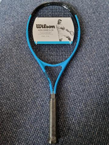 Tennis Rackert Plus Ballen beschikbaar voor biedingen