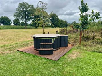 Hottub Hybride of Elektrisch | Hot Tub Houtgestookt | Qrest beschikbaar voor biedingen