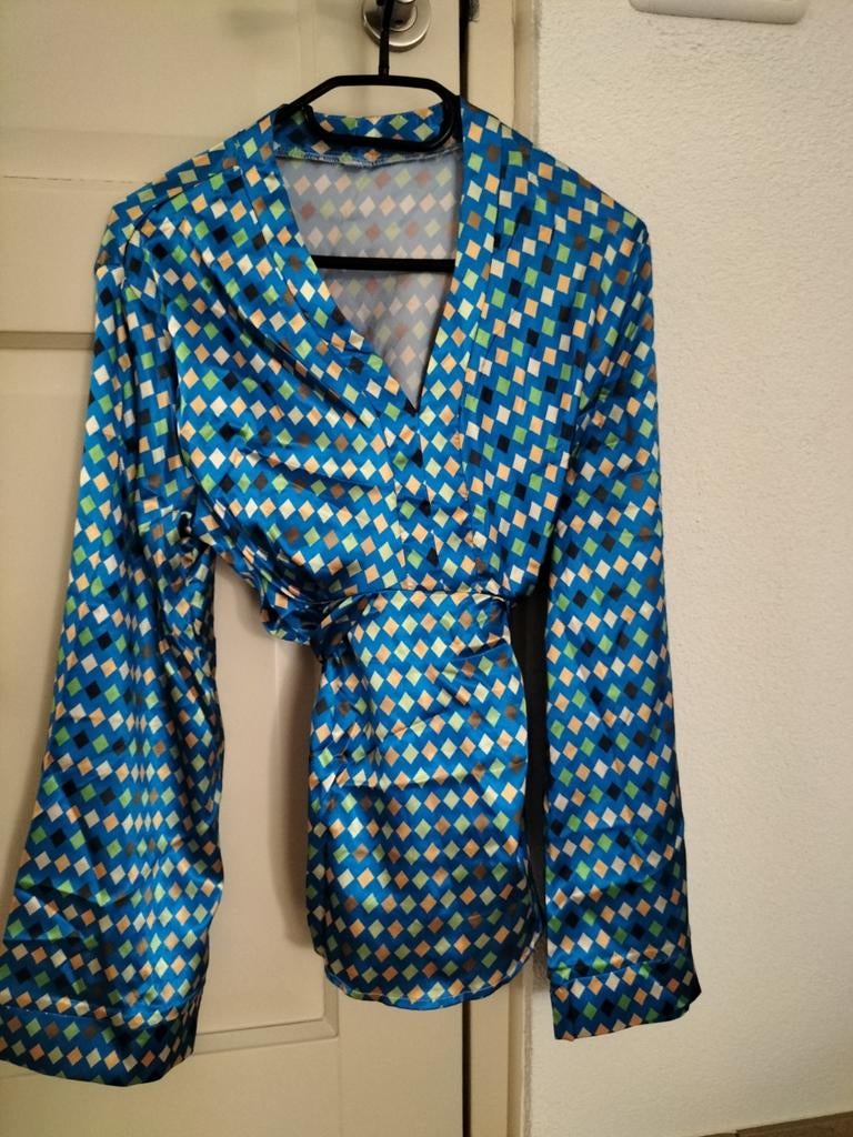 Dames foute blouse maat M, Ophalen, Zo goed als nieuw, Maat 38/40 (M), Carnaval