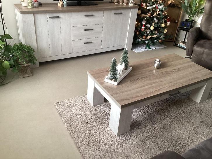 Dressoir/ tv kast met bijpassende salon tafel, Huis en Inrichting, Kasten | Dressoirs, Zo goed als nieuw, 150 tot 200 cm, 25 tot 50 cm