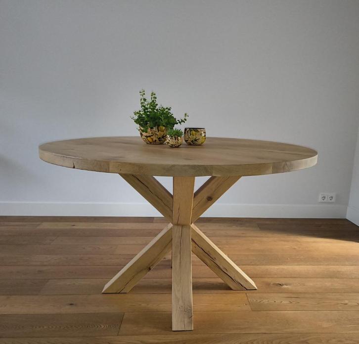 Ronde eettafel, massief eiken, Huis en Inrichting, Tafels | Eettafels, Gebruikt, 100 tot 150 cm, 100 tot 150 cm, Vier personen