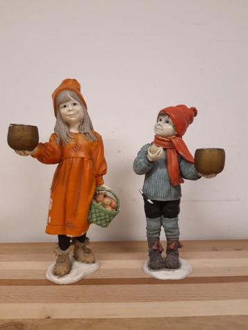 2 Figuren / kandelaars - Kerstkinderen, naar Carl Larsson beschikbaar voor biedingen