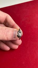 835 zilver gekeurde ring 18 mm, Gebruikt, Ophalen of Verzenden, 17 tot 18, Dame