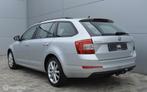 Skoda Octavia Combi 1.4TSi Trekhaak 17" Clima Navi Cruise Pa, Auto's, Skoda, Te koop, Zilver of Grijs, Benzine, Gebruikt