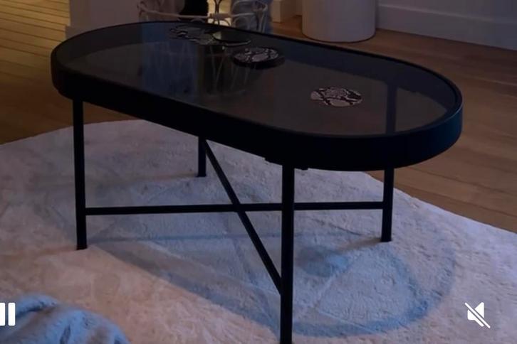 Zwarte stalen ovale salontafel, Huis en Inrichting, Tafels | Salontafels, Zo goed als nieuw, Minder dan 50 cm, 50 tot 100 cm, 100 tot 150 cm