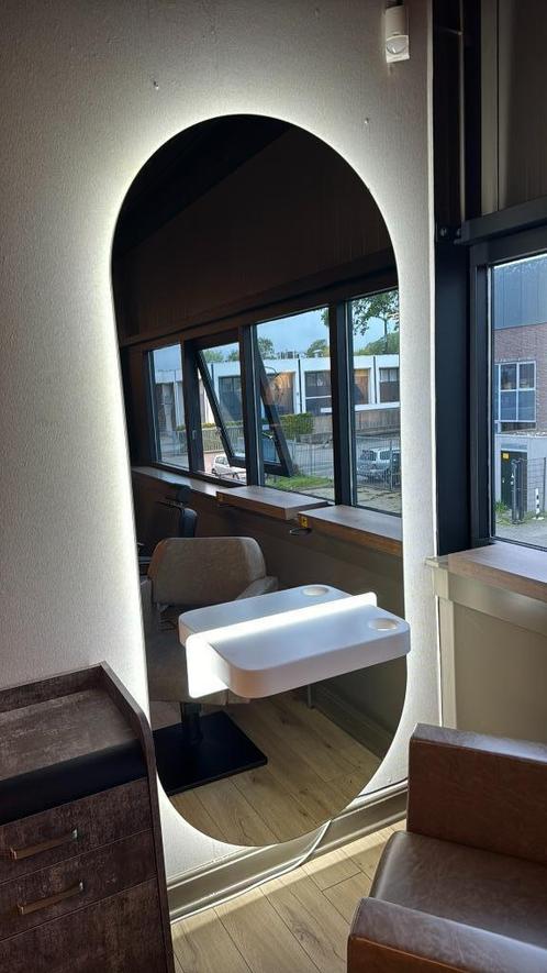 Kaptafel Knipspiegel Kappersspiegel met Led kapsalon mirror, Huis en Inrichting, Stoelen, Nieuw, Eén, Overige materialen, Zwart