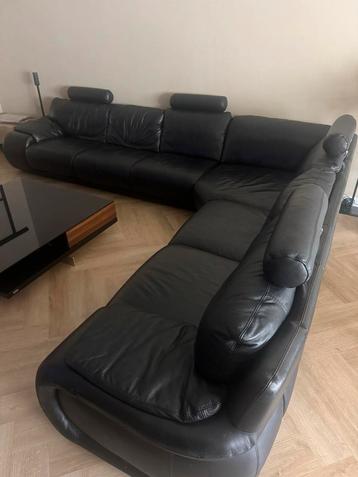 Zwarte leren hoekbank - 6m - Comfortabel! beschikbaar voor biedingen