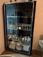 Zwarte hoogglans vitrinekast, Huis en Inrichting, Kasten | Vitrinekasten, Ophalen, 100 tot 150 cm, 150 tot 200 cm, 25 tot 50 cm