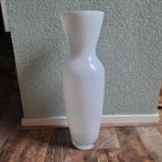 Hoge witte glazen vaas, 50 tot 75 cm, Wit, Nieuw, Ophalen of Verzenden