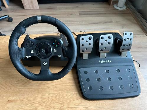 Logitech G920 racestuur met pedalen [alleen verzenden], Spelcomputers en Games, Spelcomputers | Xbox | Accessoires, Zo goed als nieuw