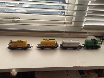 4 wagons lima HO beschikbaar voor biedingen