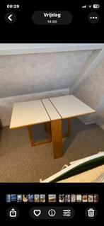 Houten uitklaptafel - ruimtebesparend en handig!, Huis en Inrichting, Tafels | Eettafels, Ophalen, Gebruikt, Tot twee personen