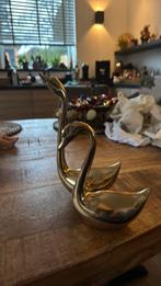 Twee antieke zwanen, Ophalen of Verzenden, Zo goed als nieuw, Overige materialen, Minder dan 25 cm