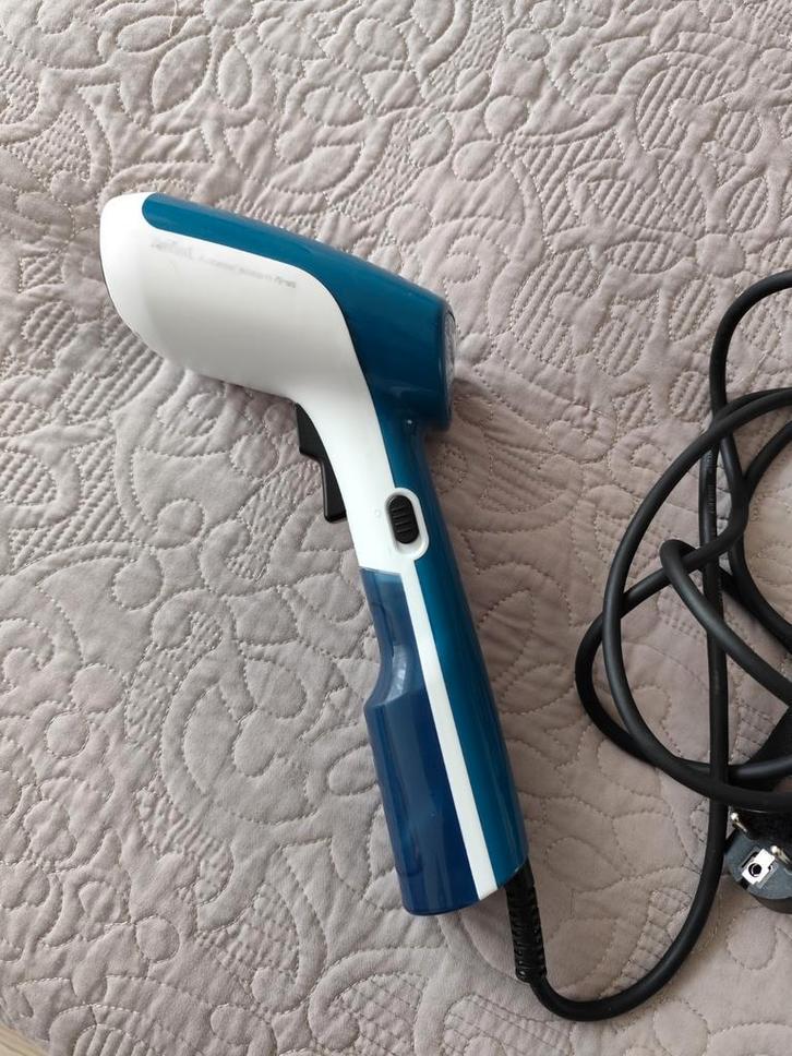 Tefal Access Steam First Handstomer, Witgoed en Apparatuur, Strijkijzers en Strijkplanken, Zo goed als nieuw, Strijkijzer met snoer