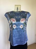 Mooie zacht blauwe zomer top met pastel rozen maat M, Maat 38/40 (M), Anna Field, Blauw, Ophalen of Verzenden