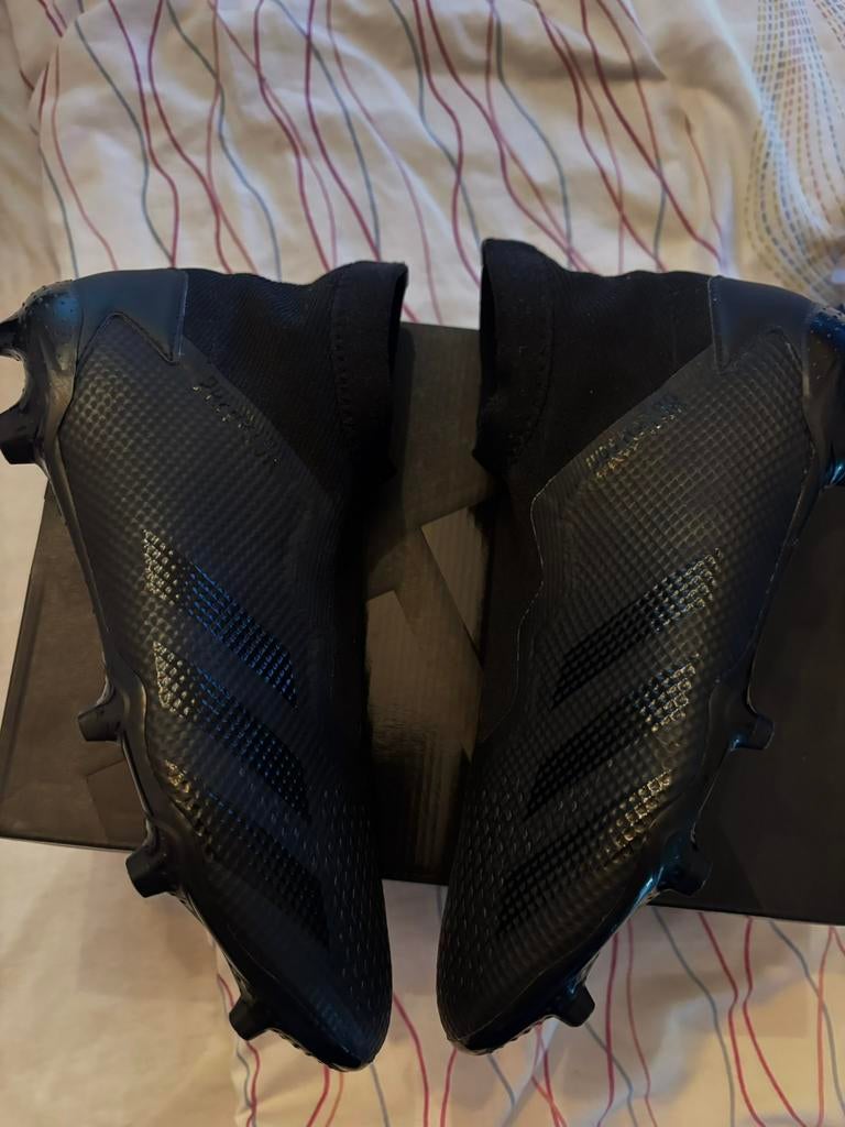 voetbalschoenen adidas, predator, Maat XS of kleiner, Schoenen, Ophalen of Verzenden, Zo goed als nieuw