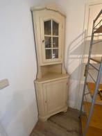 Hoek vitrinekast antiek, Huis en Inrichting, Ophalen, 25 tot 50 cm