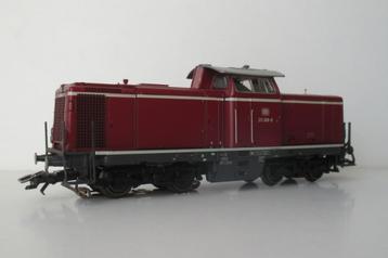 Marklin 3473 diesellok BR 211 van de DB beschikbaar voor biedingen