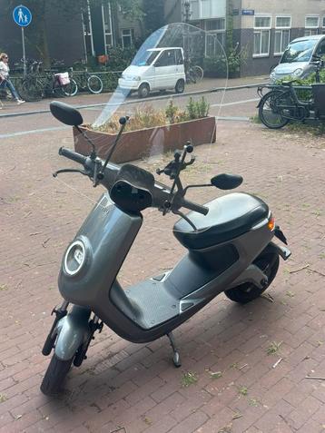 NIU M1 Pro elektrische scooter beschikbaar voor biedingen