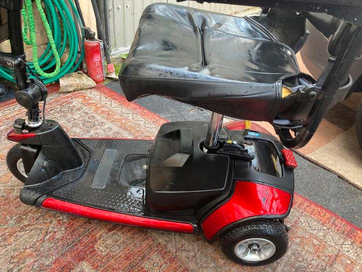 Opfouwbaarscootmobile GoGo elite nieuwe accu’s, Diversen, Brommobielen en Scootmobielen, Zo goed als nieuw, 16 km/u of meer, Ophalen of Verzenden