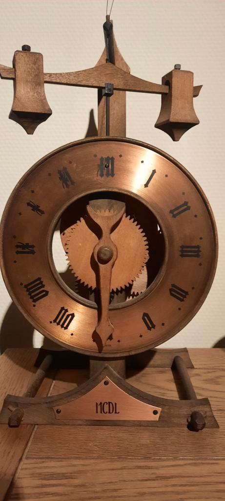 Houten Balansklok - Baumann LTD Zwitserland, Antiek en Kunst, Antiek | Klokken, Ophalen of Verzenden