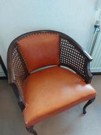 Antieke fauteuil met unieke bekleding, Ophalen
