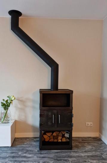 Houtkachel zware kwaliteit  beschikbaar voor biedingen