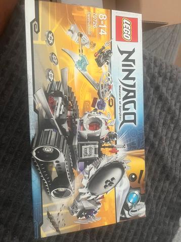 Lego ninjago 70726 destructoid en 70501 warrior bike beschikbaar voor biedingen