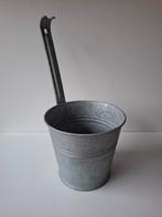 Vintage zinke emmer met steel, planten pot hanger, Ophalen of Verzenden, Zo goed als nieuw, Metaal