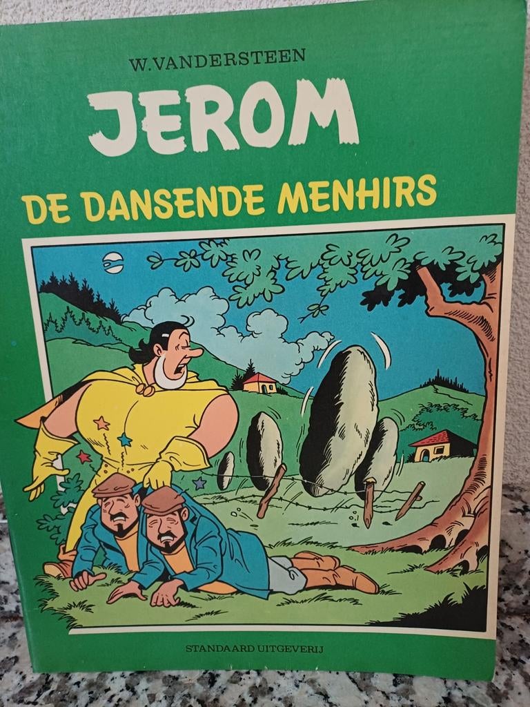 Jerom - De Dansende Menhirs - W. Vandersteen, Eén stripboek, Ophalen of Verzenden, Gelezen, W. Vandersteen