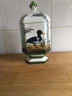 Italiaanse vintage vaas met deksel geschilderd eend motief, Ophalen of Verzenden, Zo goed als nieuw, Porselein, Overige typen