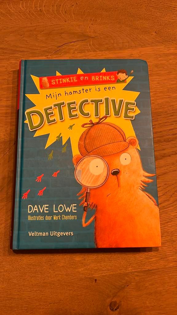 Dave Lowe - Mijn hamster is een detective, Boeken, Kinderboeken | Jeugd | onder 10 jaar, Gelezen, Ophalen of Verzenden